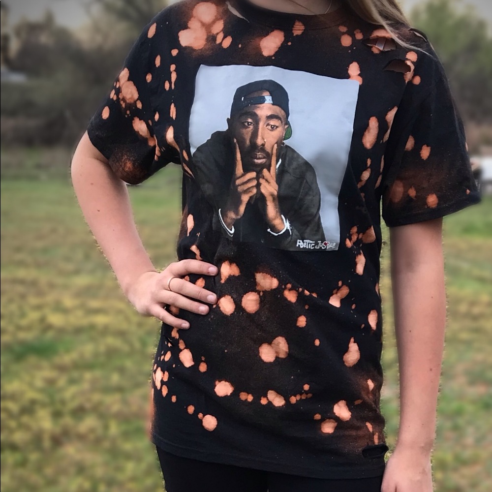 2Pac oversized distressed tee